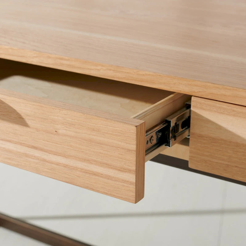 Schreibtisch aus geräucherter Eukalyptus mit 3 Schubladen