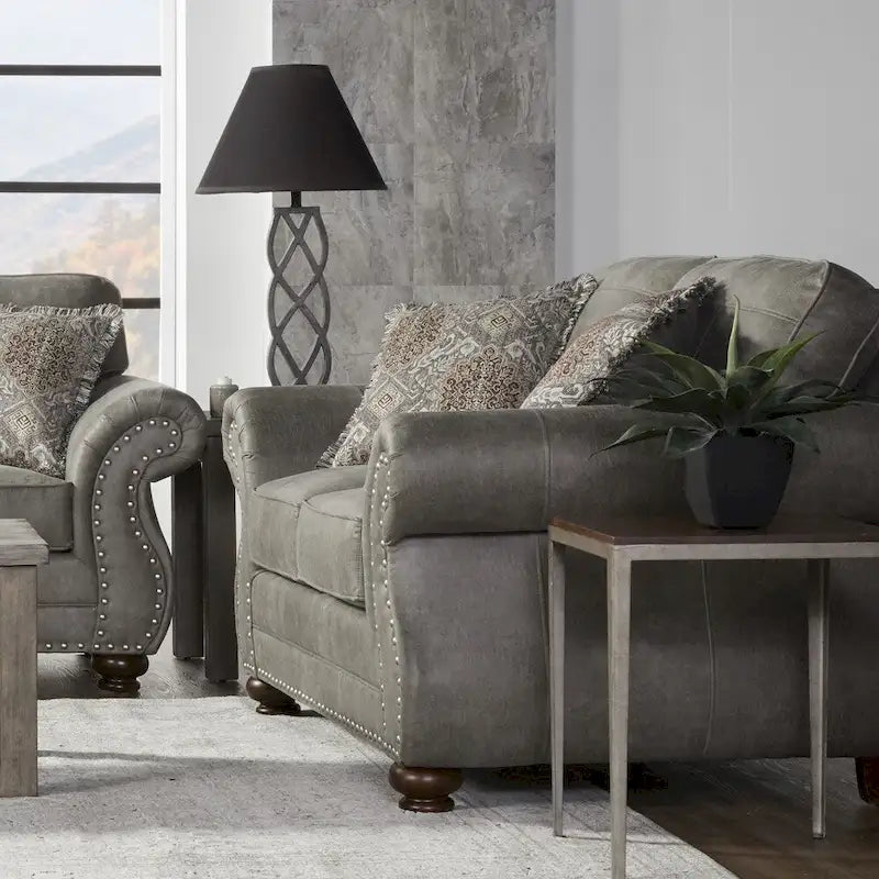 Steingraues Kunstleder Nailhead Sofa