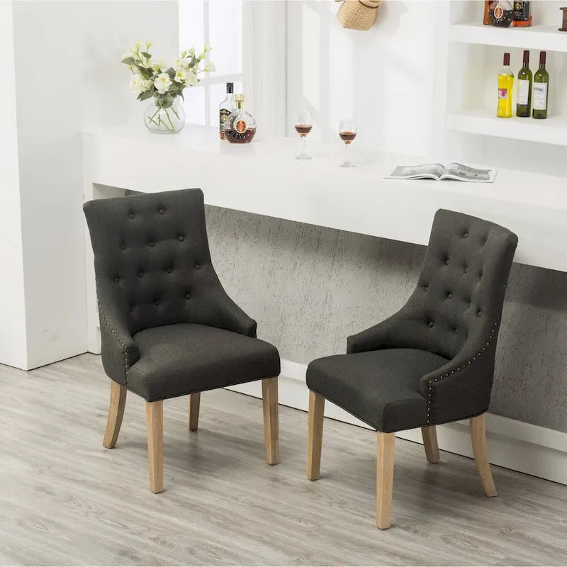 Gepolsterter Massivholz-Sessel mit Flügeln und silbernen Ziernägeln, 2er-Set